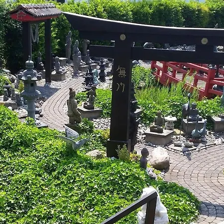 Asian Garden - Guest house *