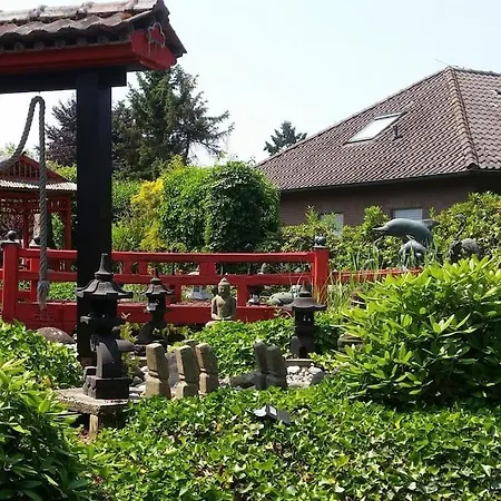 Asian Garden - Guest house *