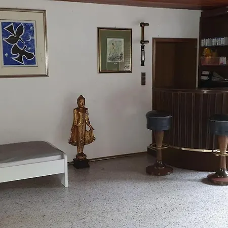 Asian Garden - Guest house *