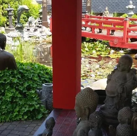 Asian Garden - * Lohmar